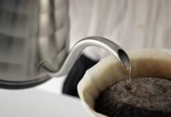 Hario Buono Power Kettle 0,8 L -Coffee Supply Store hario buono power kettle 1003