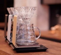 Hario V60 Aluminium Single Stand, Gold 10 Hario V60 Aluminium Single Stand, Gold -Coffee Supply Store hario v60 aluminium single stand 2592
