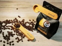 JoeFrex Wooden Coffee Measure With Clip 7 G -Coffee Supply Store joefrex wooden coffee measuring spoon 7978